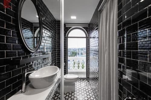Queen Room with Balcony