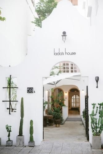 LaDa's House (Lada's House)0