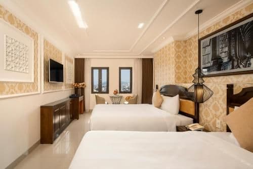 Luxury Triple Room