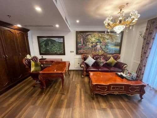 King Room with Mountain View