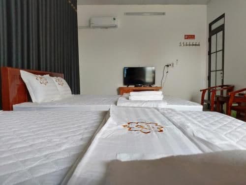 Quadruple Room with Mountain View
