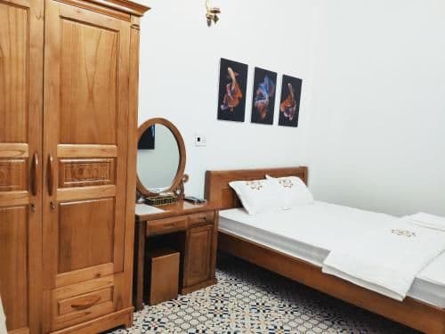 Standard King Room