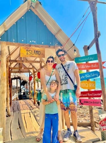 ISLAND HOMESTAY0