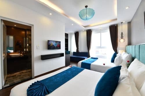 Deluxe Family Room