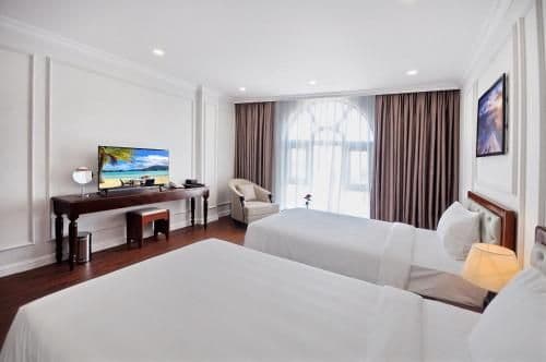 Deluxe Double or Twin Room with Sea View