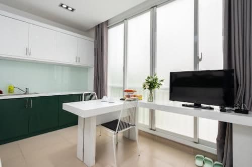 Deluxe Queen Room