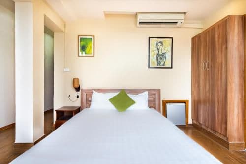 Double Room with Lake View