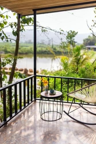 Deluxe Bungalow with Garden View