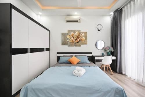 Deluxe Apartment