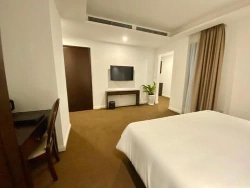 Executive Suite