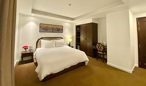 Executive Suite