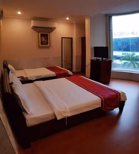Triple Room with City View