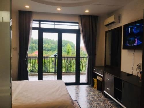 King Room with Garden View