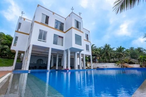 ซันเวียต รีสอร์ท บีช แอนด์ สปา (Sun Viet Resort Beach & Spa)1