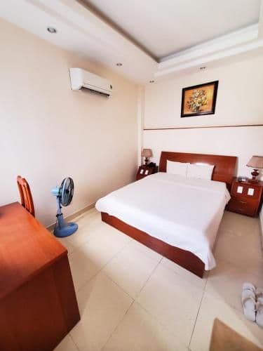 Large Double Room