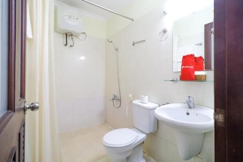 RedDoorz Hoang Ha Hotel1