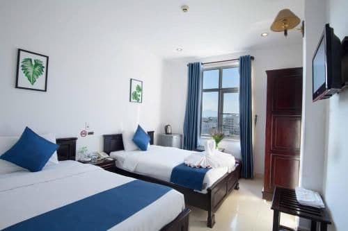 Superior Twin Room with City View