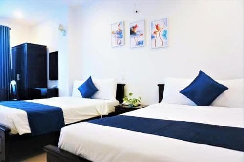 Superior Twin Room with City View
