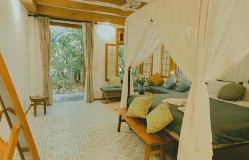 Deluxe Family Suite