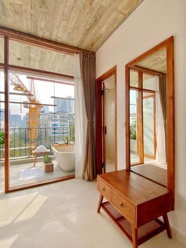 King Suite with Balcony
