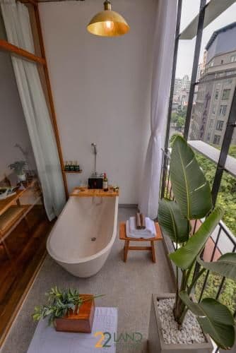 King Suite with Balcony