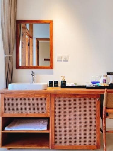 King Suite with Balcony