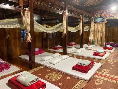 Bed in 8-Bed Mixed Dormitory Room