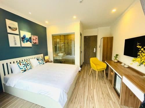 King Room with Balcony