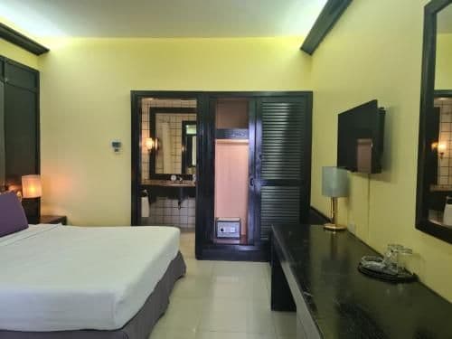 Superior King Room