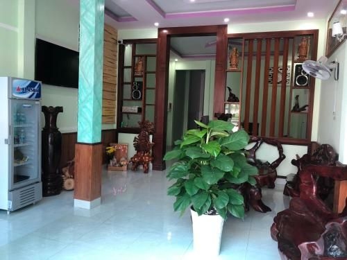 Khach San Ngoc Len CR1