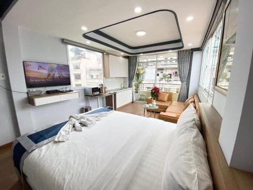 Apartment with Balcony