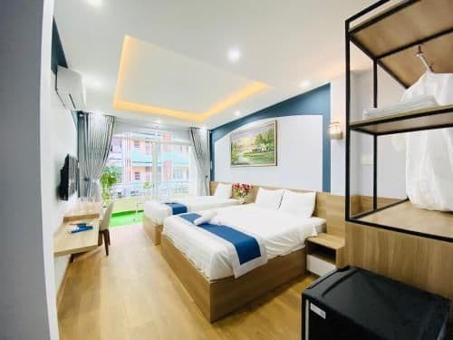 Queen Room with Balcony