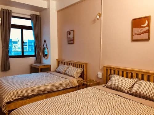 Quadruple Room with Private Bathroom