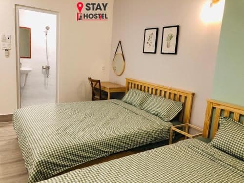 Quadruple Room with Private Bathroom
