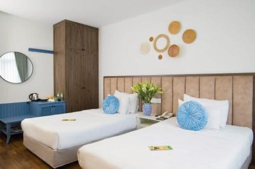 Large Double or Twin Room