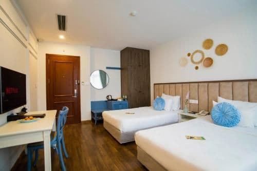 Large Double or Twin Room