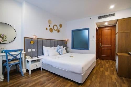 Large Double or Twin Room