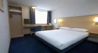 Travelodge Edinburgh Central Waterloo Place Travelodge Edinburgh Central Waterloo Place
