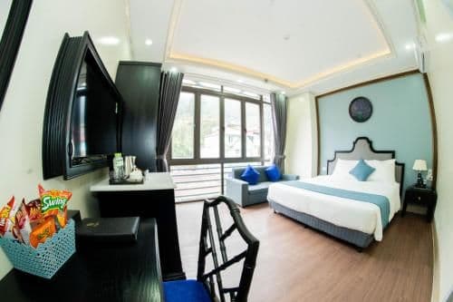 Deluxe Double Room (2 Adults + 1 Child)