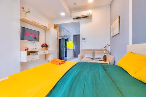 Studio Apartment