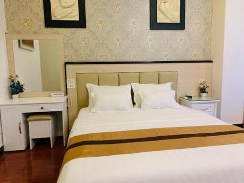 Superior Double or Twin Room with Pool View