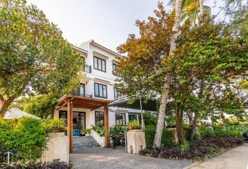 Tra Que Mansion2
