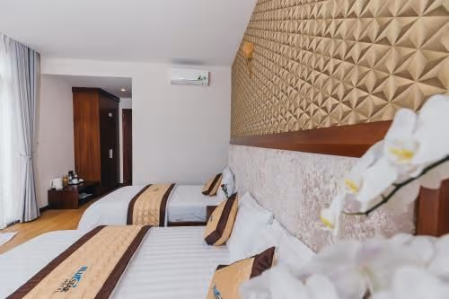 Triple Room with Balcony