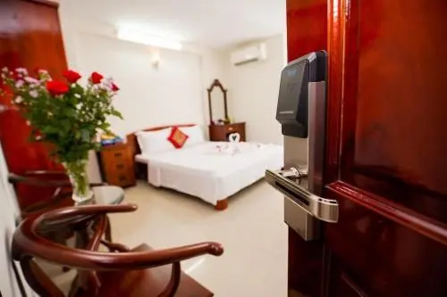 Queen Room