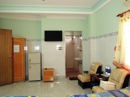 Kathy Hotel2