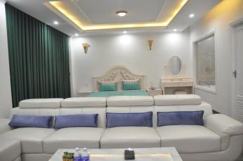 Executive Suite