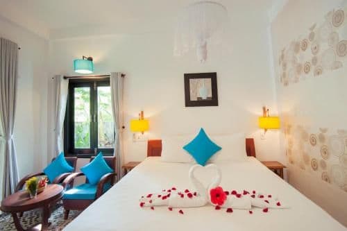 Deluxe Double Room with Garden View
