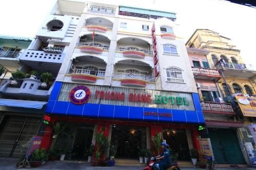โรงแรมจวงซาง (Truong Giang Hotel)2