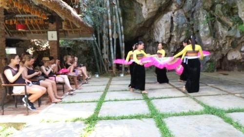 Mai Chau Sunrise Village3