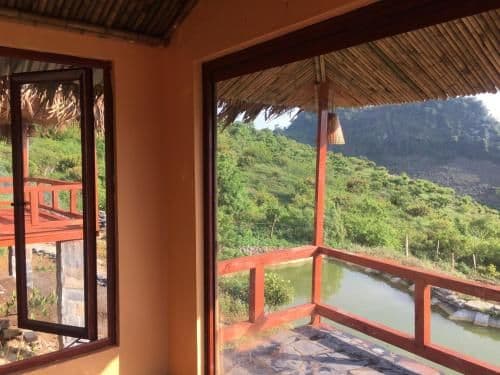 Bungalow with Garden View